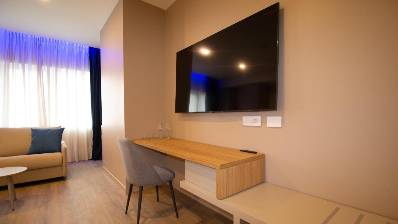 Carducci Art Guesthouse Oristano Exterior photo