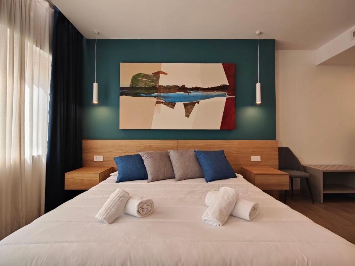 Carducci Art Guesthouse Oristano Exterior photo